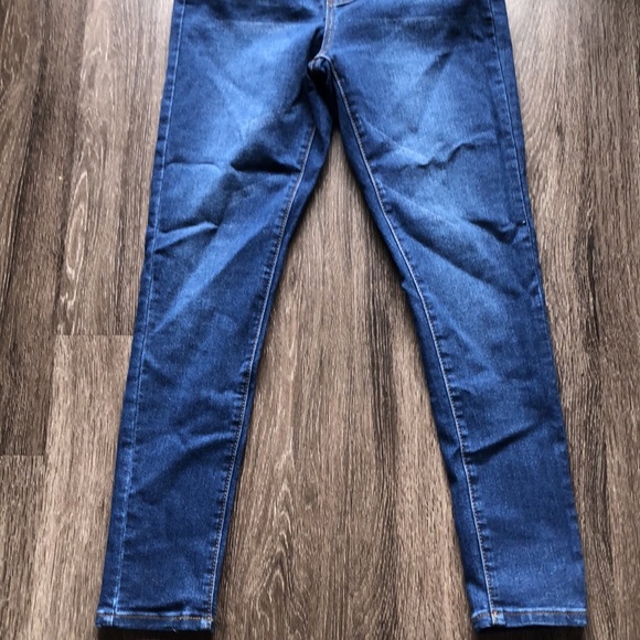 Fashion Nova Skinny Jeans - Picture 3 of 6